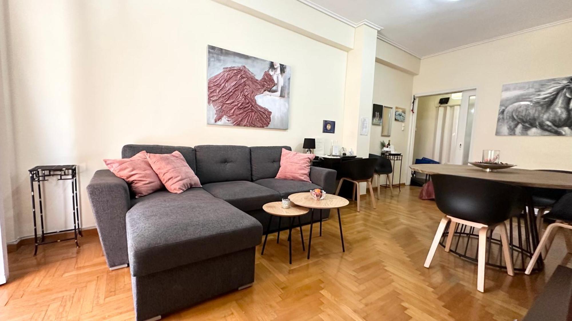 Harokopio Apartment In Athens Luaran gambar