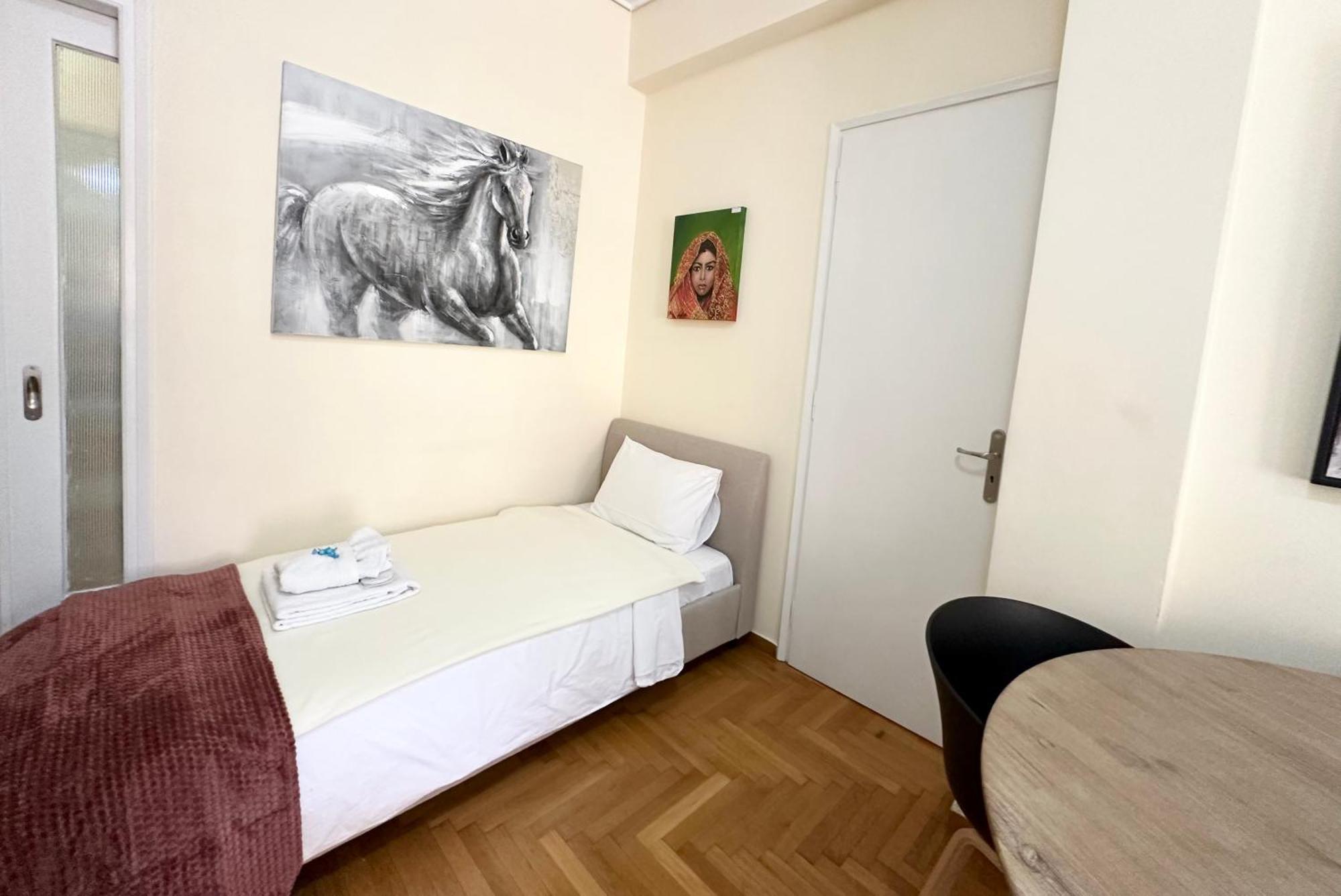 Harokopio Apartment In Athens Luaran gambar